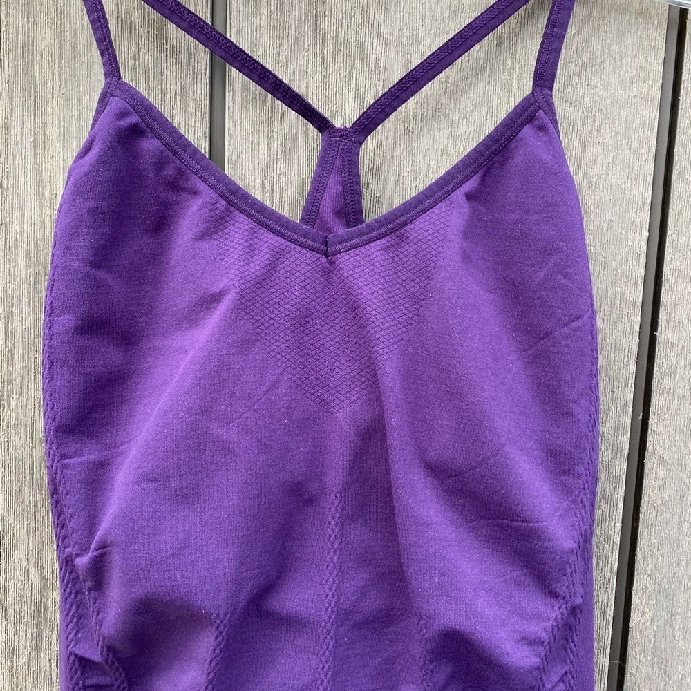 Champion Workout Tank - Picture 2 of 7